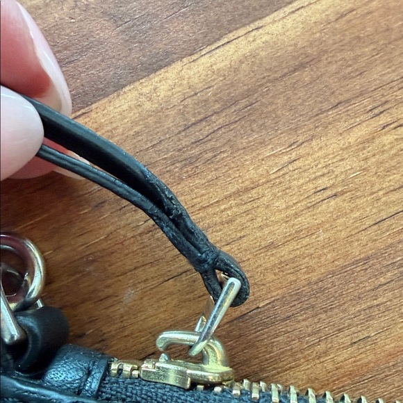 Tory Burch black crossbody bag - Picture 9 of 9